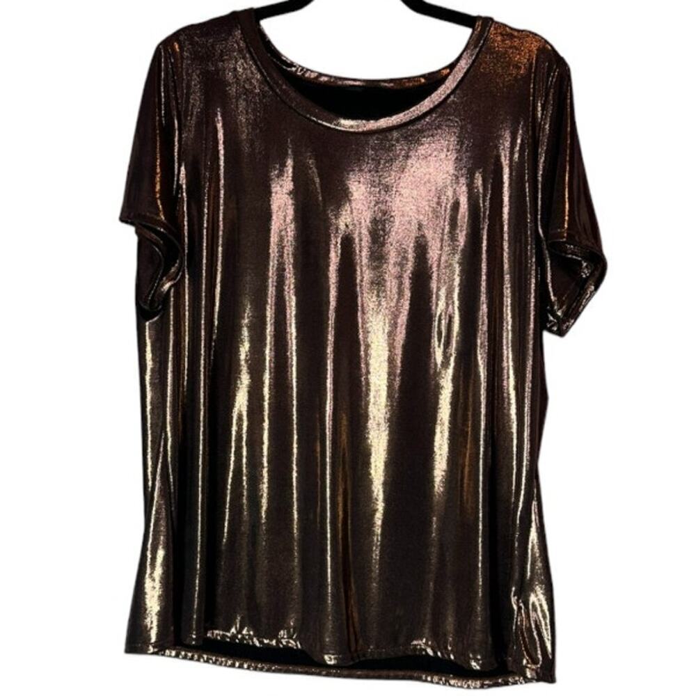 Torrid Metallic Bronze Tee Shirt Like New Size 1 (14/16)
